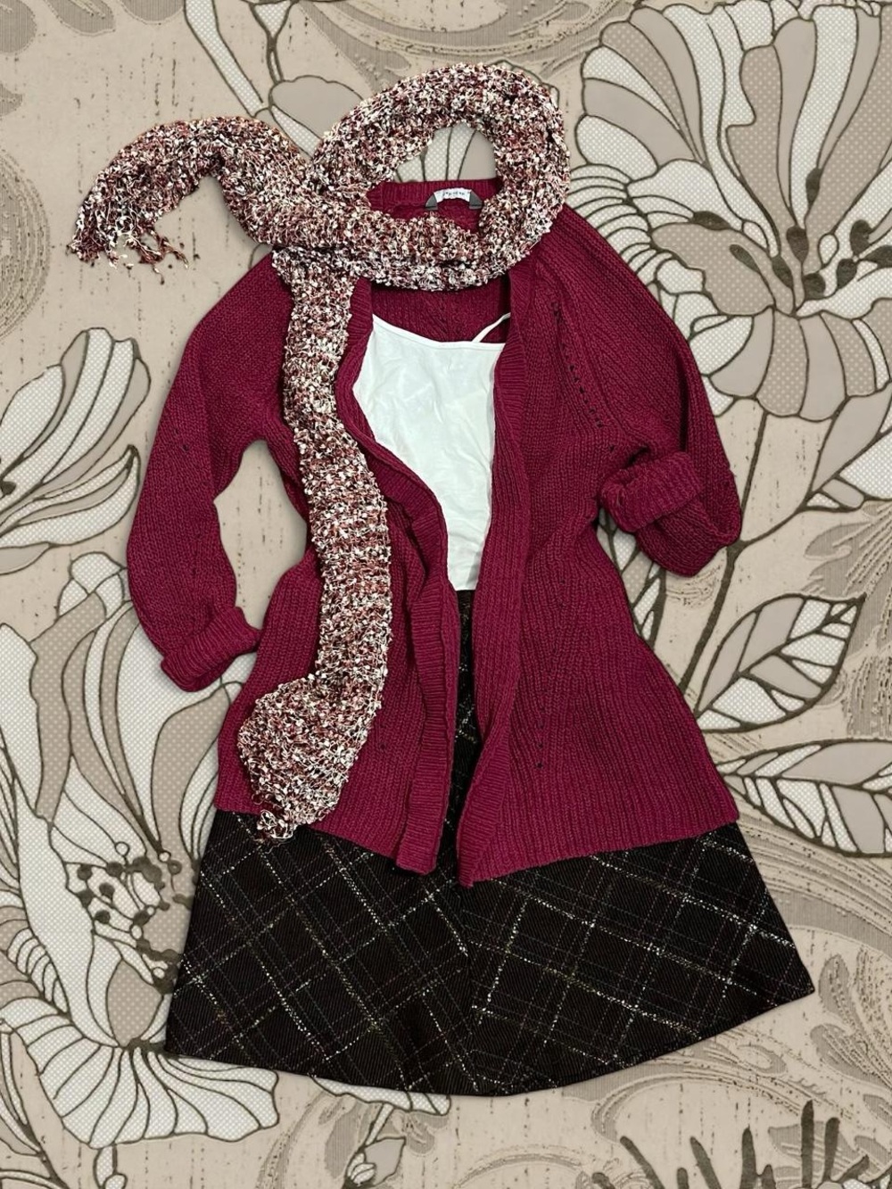 Open Front Cardigan Burgundy Size Medium Cozy